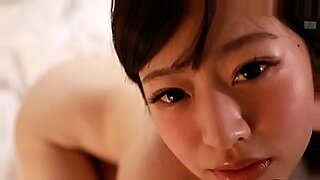 Um vídeo sensual de sexo em HD TamilTamil com paixão intensa.