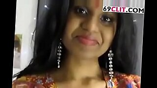 Sesso appassionato con Bangla nel video virale XXX di Kolkata.