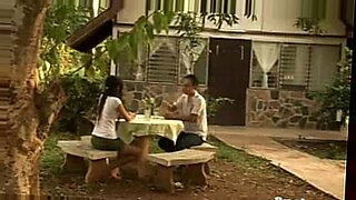 Μια ταϊλανδέζικη σεξουαλική κασέτα παρουσιάζει μια παθιασμένη συνάντηση μεταξύ δύο εραστών.