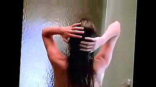 Pervertida filma en secreto a mujeres atractivas desnudándose